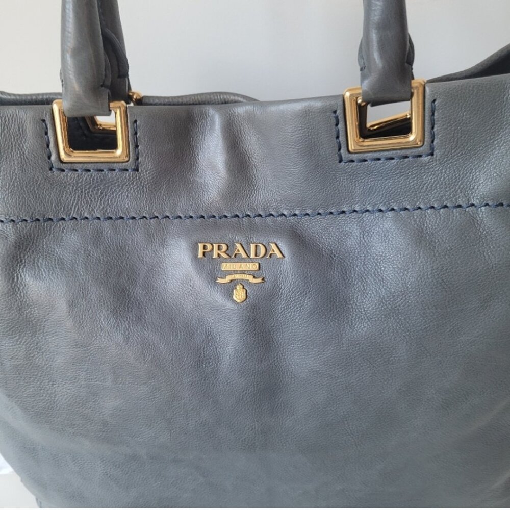 PRADA Galleria Bag - Picture 5 of 10